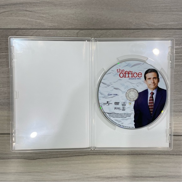 The Office Season Two DVD Box Set - Picture 5 of 12